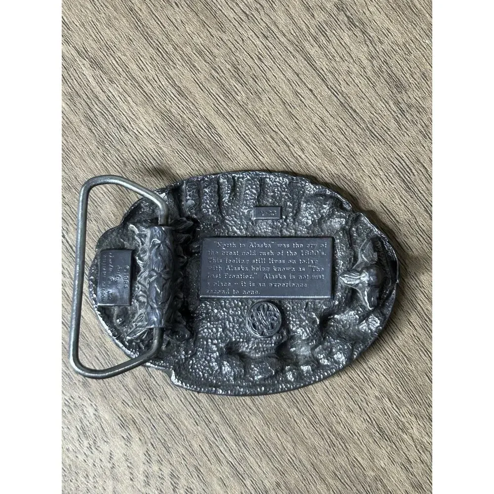 North to Alaska Belt Buckle Dog Sled Prospector Vintage 1984 Siskiyou